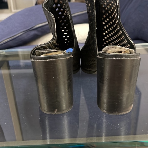 Steve Madden heels - Picture 2 of 2